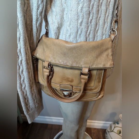 Roots Canada Brown distressed rustic leather convertible bag Large - Picture 4 of 15